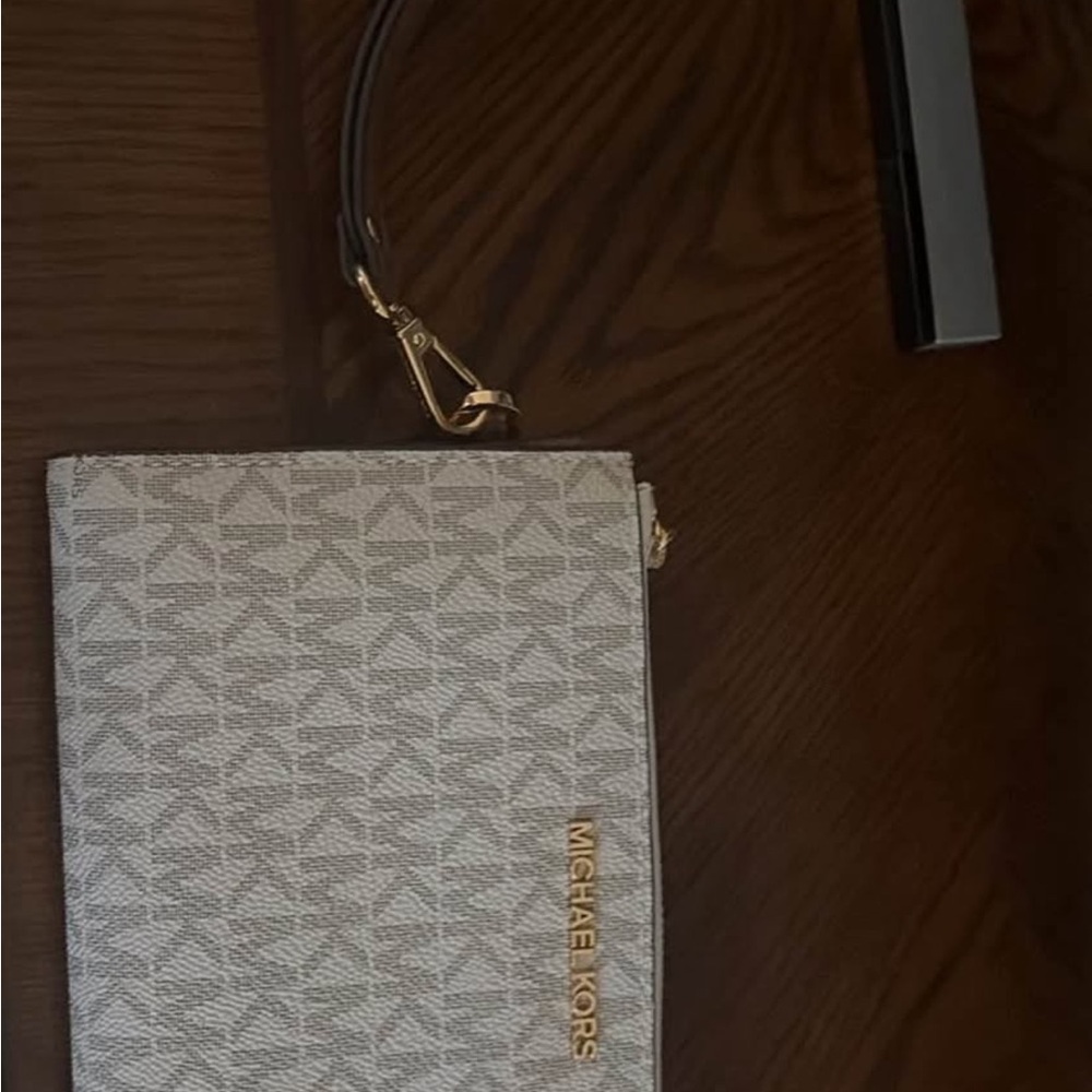 Michael Kors Beige Patterned Wristlet